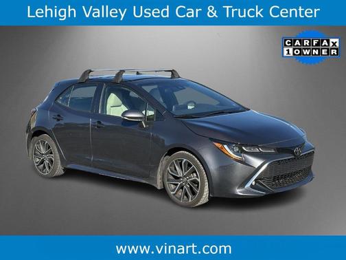 Magnetic Gray Metallic 2022 Toyota Corolla Hatchback XSE