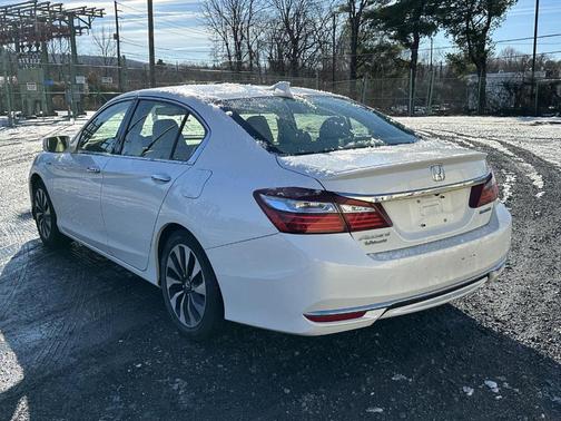 2017 Honda Accord Hybrid EX-L