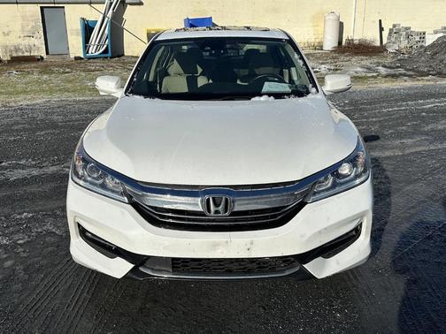 2017 Honda Accord Hybrid EX-L