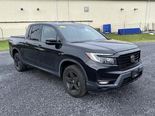 2022 Honda Ridgeline Black Edition