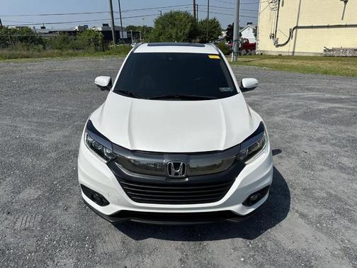 Platinum White Pearl 2021 Honda HR-V EX