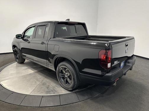 2022 Honda Ridgeline Black Edition