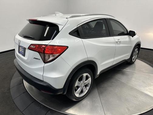 2017 Honda HR-V EX-L w/Navigation