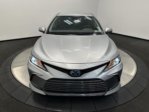 2023 Toyota Camry Hybrid LE