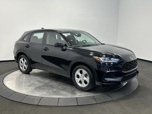 Crystal Black Pearl 2023 Honda HR-V LX