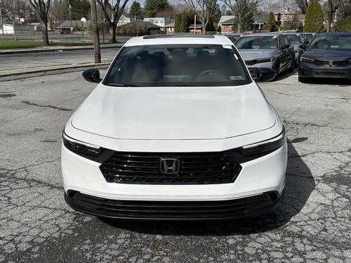 Platinum White Pearl 2026 Honda Accord Hybrid Sport