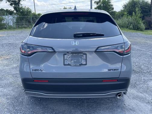 Urban Gray Pearl 2026 Honda HR-V Sport