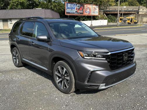 2025 Honda Pilot Touring