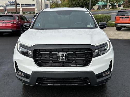 Platinum White Pearl 2026 Honda Ridgeline Black Edition