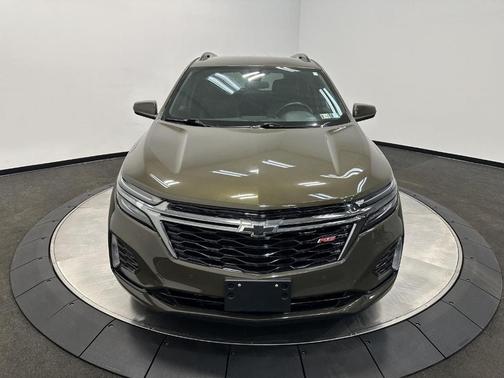 Harvest Gold / Bronze 2023 Chevrolet Equinox RS