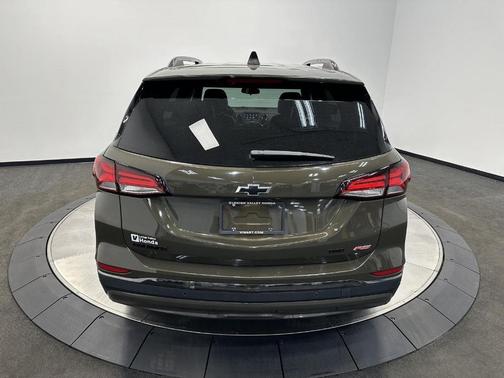 Harvest Gold / Bronze 2023 Chevrolet Equinox RS