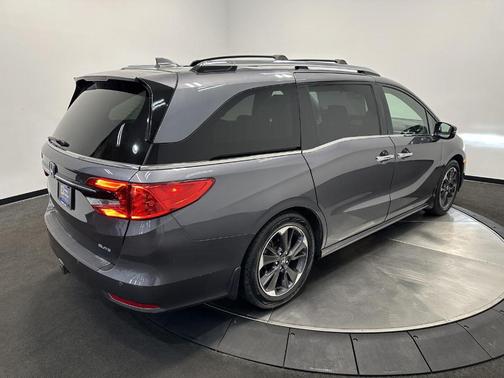 2021 Honda Odyssey Elite