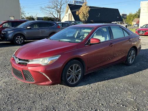 2016 Toyota Camry SE