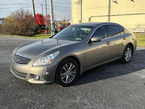 2010 INFINITI G37x Base