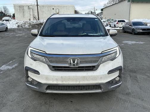 2021 Honda Pilot Touring 8-Passenger