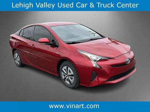 2016 Toyota Prius Three