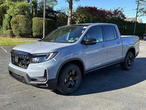2026 Honda Ridgeline Black Edition Two-Tone