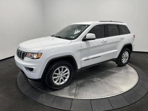 2022 Jeep Grand Cherokee WK Laredo