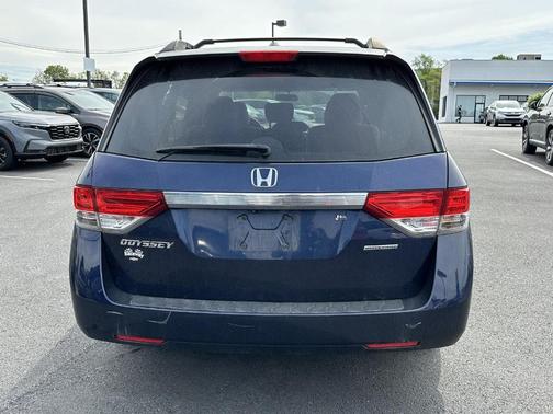 Obsidian Blue Pearl 2016 Honda Odyssey SE