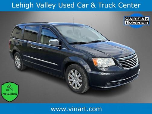 2012 Chrysler Town & Country Touring-L