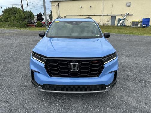 Sky 2023 Honda Pilot TrailSport
