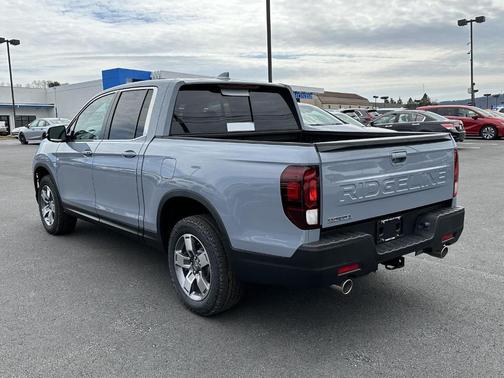 Sonic Gray Pearl 2026 Honda Ridgeline RTL