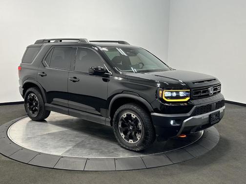 Crystal Black Pearl 2026 Honda Passport TrailSport
