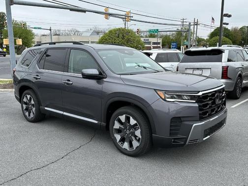 Modern Steel Metallic 2026 Honda Pilot Elite