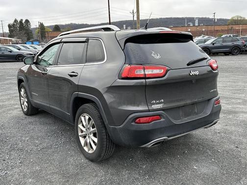 Granite Crystal Clearcoat Metallic 2015 Jeep Cherokee Limited