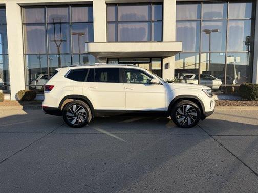 2024 Volkswagen Atlas 2.0T SEL