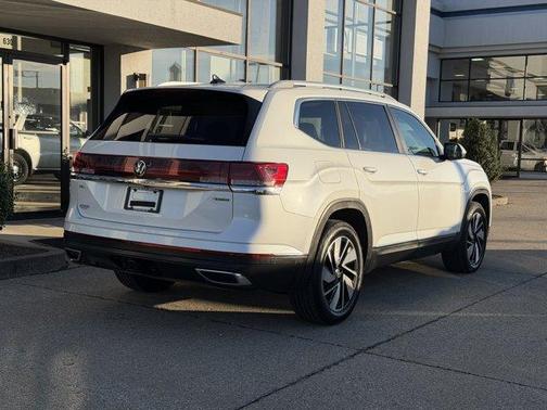 2024 Volkswagen Atlas 2.0T SEL