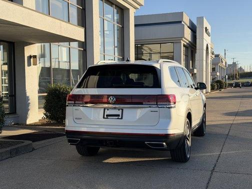 2024 Volkswagen Atlas 2.0T SEL