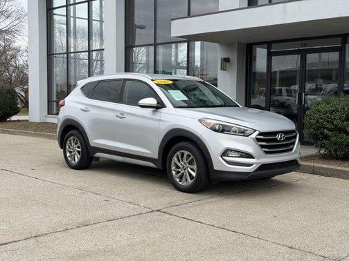 2017 Hyundai TUCSON SE Plus