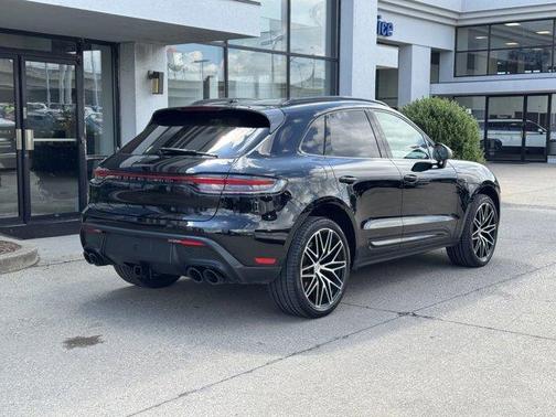 2023 Porsche Macan T