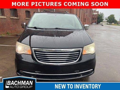 2013 Chrysler Town & Country Limited