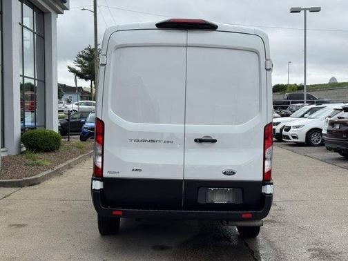 2023 Ford Transit-250 T250