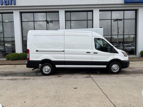 2023 Ford Transit-250 T250