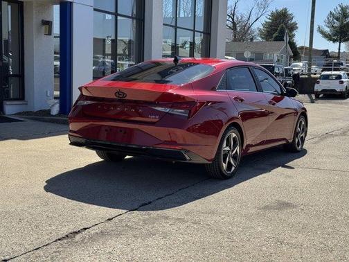 2023 Hyundai ELANTRA HEV Limited