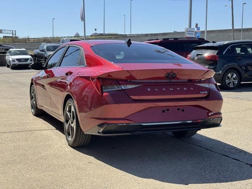 2023 Hyundai ELANTRA HEV Limited