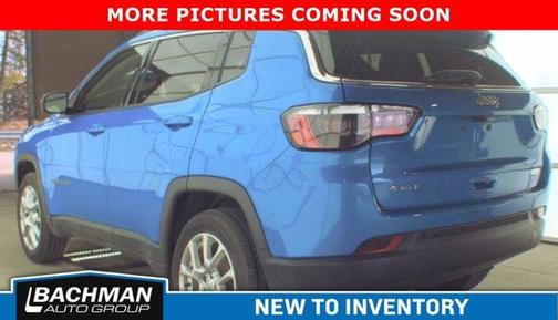 Laser Blue 2022 Jeep Compass Latitude Lux