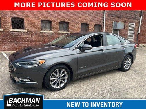 2017 Ford Fusion Hybrid SE
