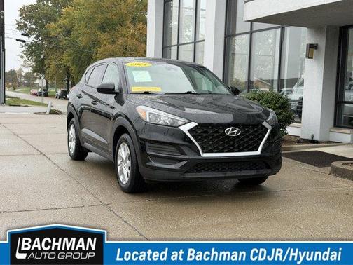 2021 Hyundai TUCSON SE