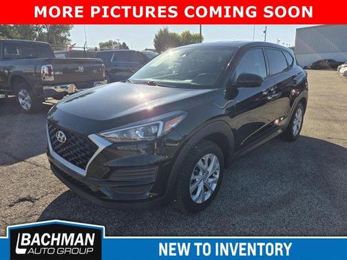2021 Hyundai TUCSON SE