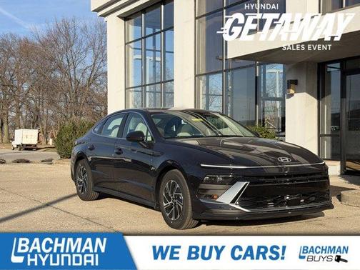 2026 Hyundai SONATA Hybrid Blue