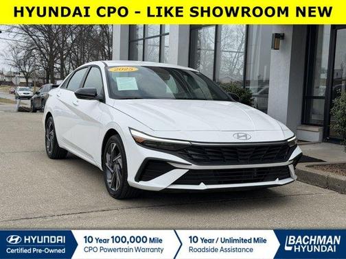 2025 Hyundai ELANTRA HEV SEL