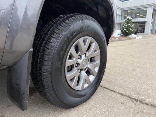 2019 Toyota Tacoma SR5