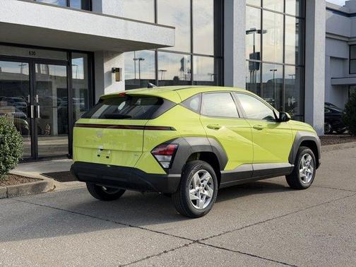 2026 Hyundai KONA SE