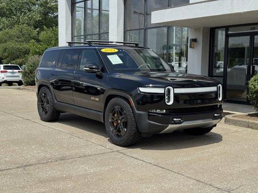 2023 Rivian R1S Adventure Quad Motor Large Pack