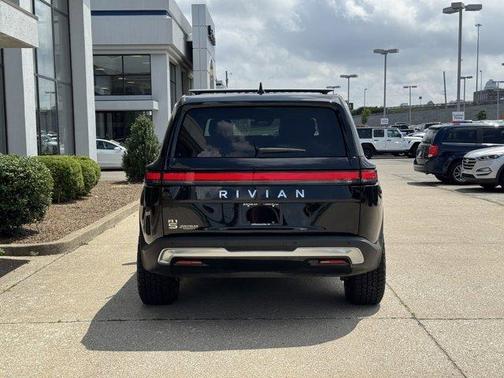 2023 Rivian R1S Adventure Quad Motor Large Pack