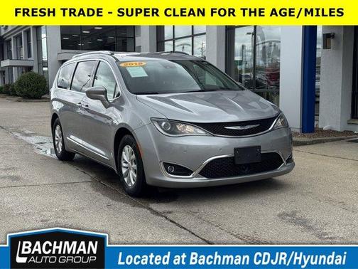 2018 Chrysler Pacifica Touring-L